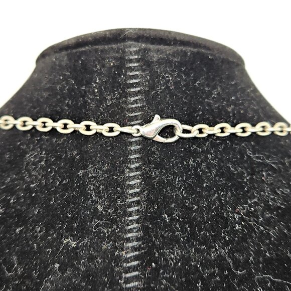 Reddish Mahagony Colored Pendant Necklace Silver Tone Chain - Picture 7 of 8